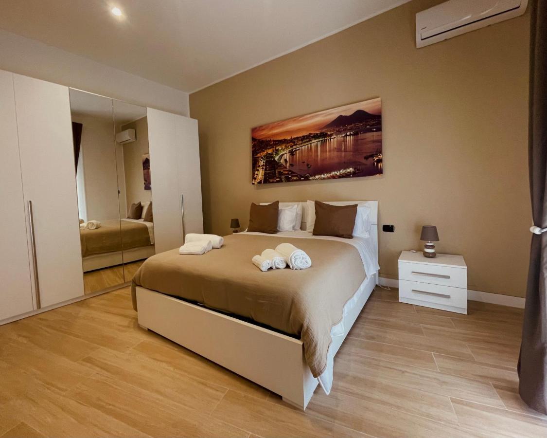 La Suite Di Dante Napoli Extérieur photo